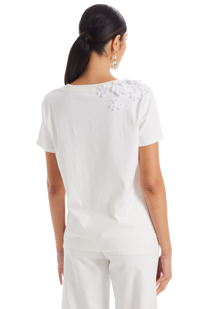 FLORAL CROCHET TEE