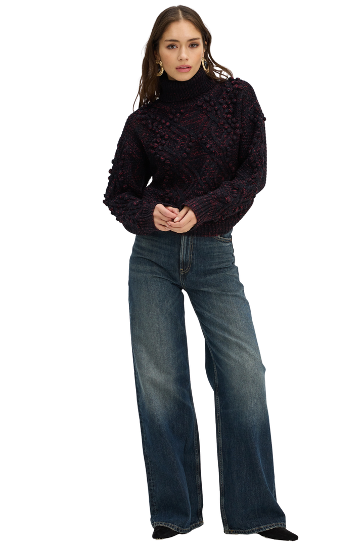 DAPHNE SWEATER