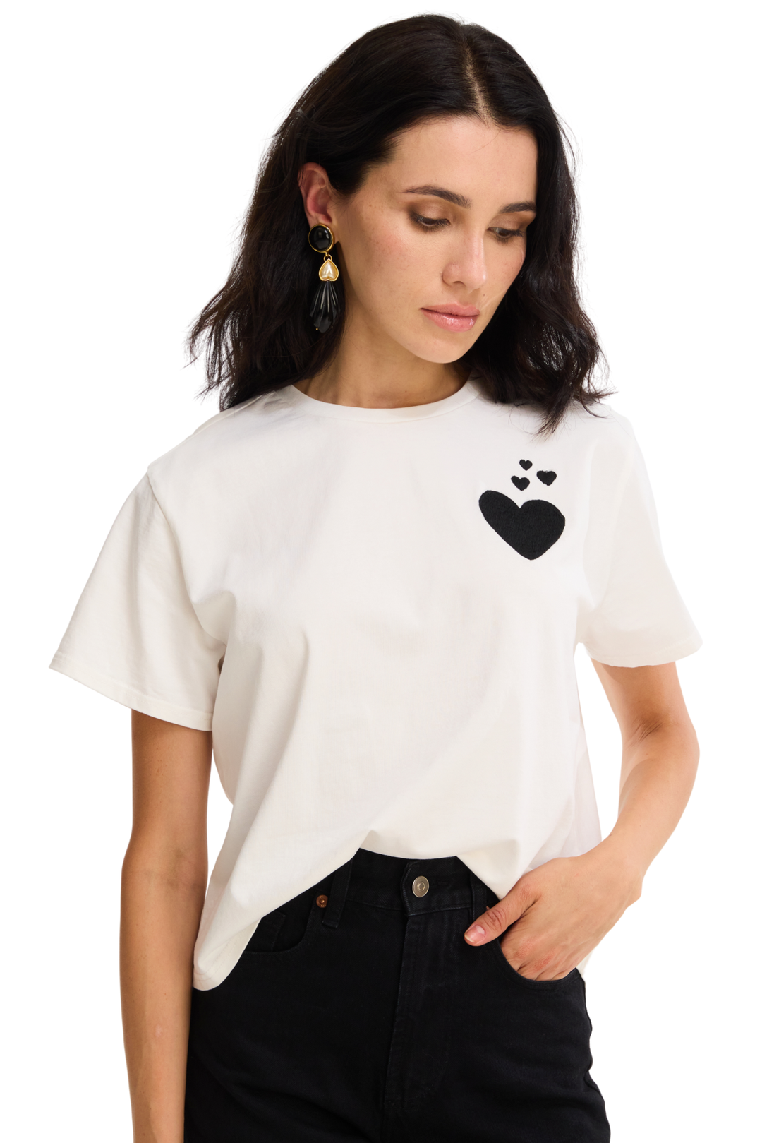 EMBROIDERED HEARTS TEE