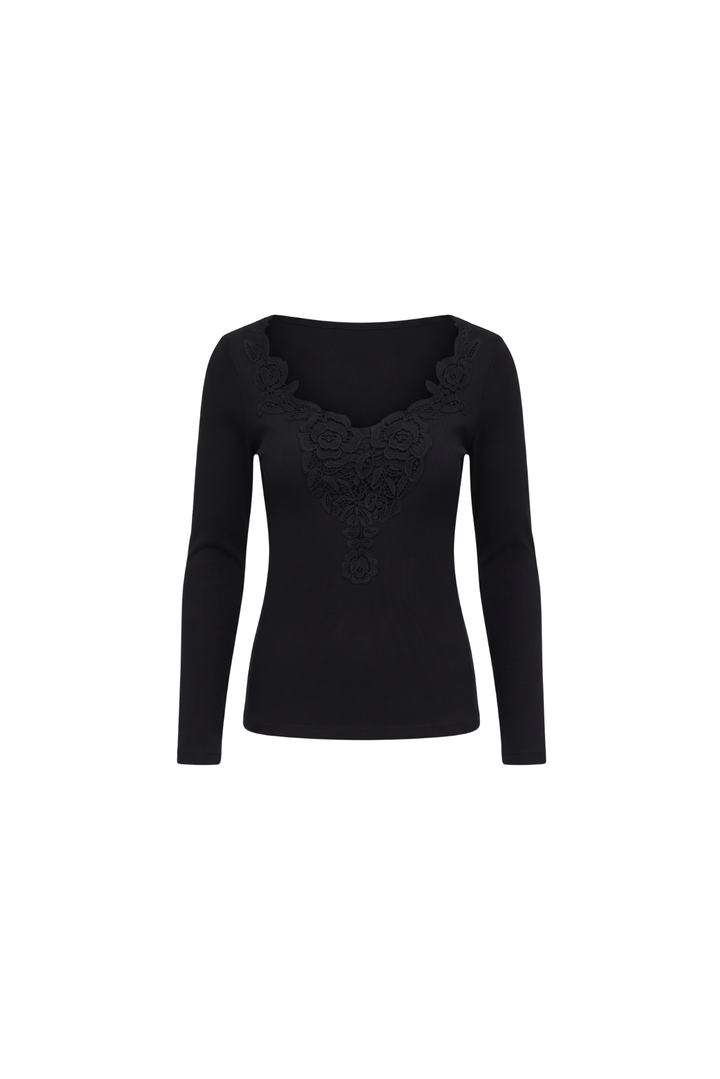 LAKELYN KNIT TOP