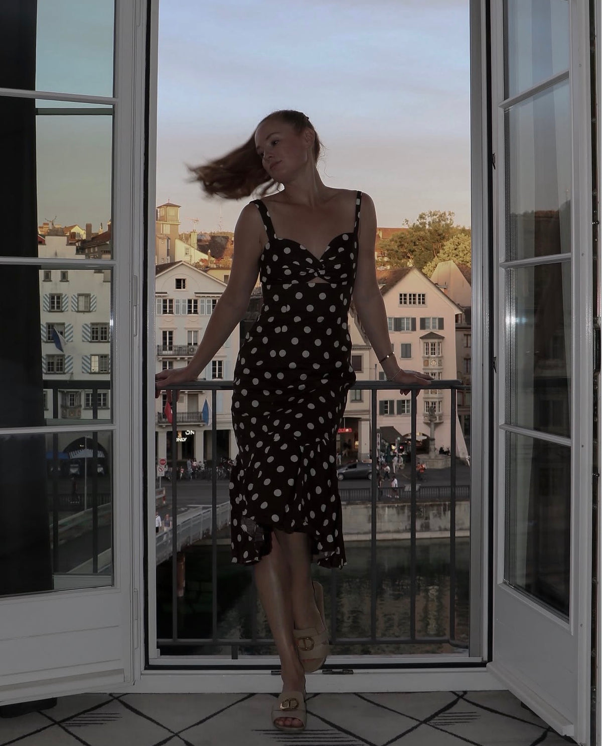 VEGA MIDI DRESS